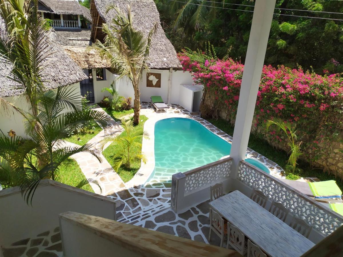 Garoda House Turtle Bay Jacuzzi ☆☆☆☆☆ Kilifi Villa